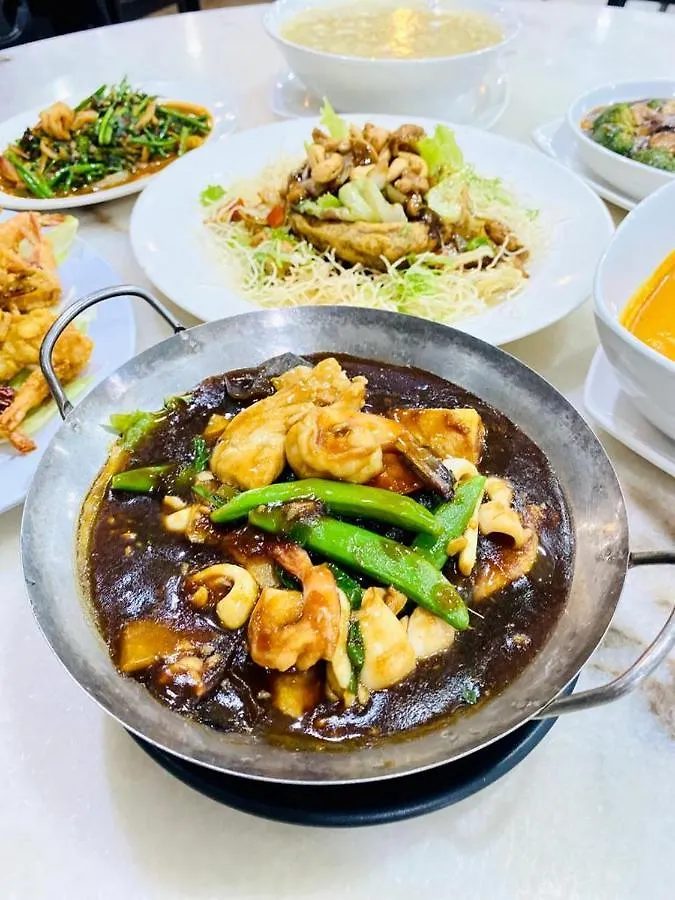 Hotel Pantai Inn Kota Kinabalu
